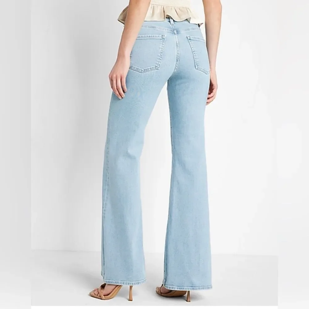 EXPRESS 70’s Flare Mid Rise denim - Picture 3 of 7